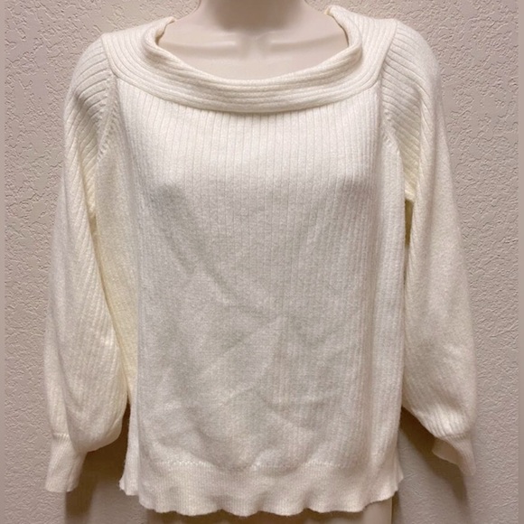 Anthropologie Sweaters - NWT Moth Anthropology Beautiful Ivory Soft Sweater - Size L